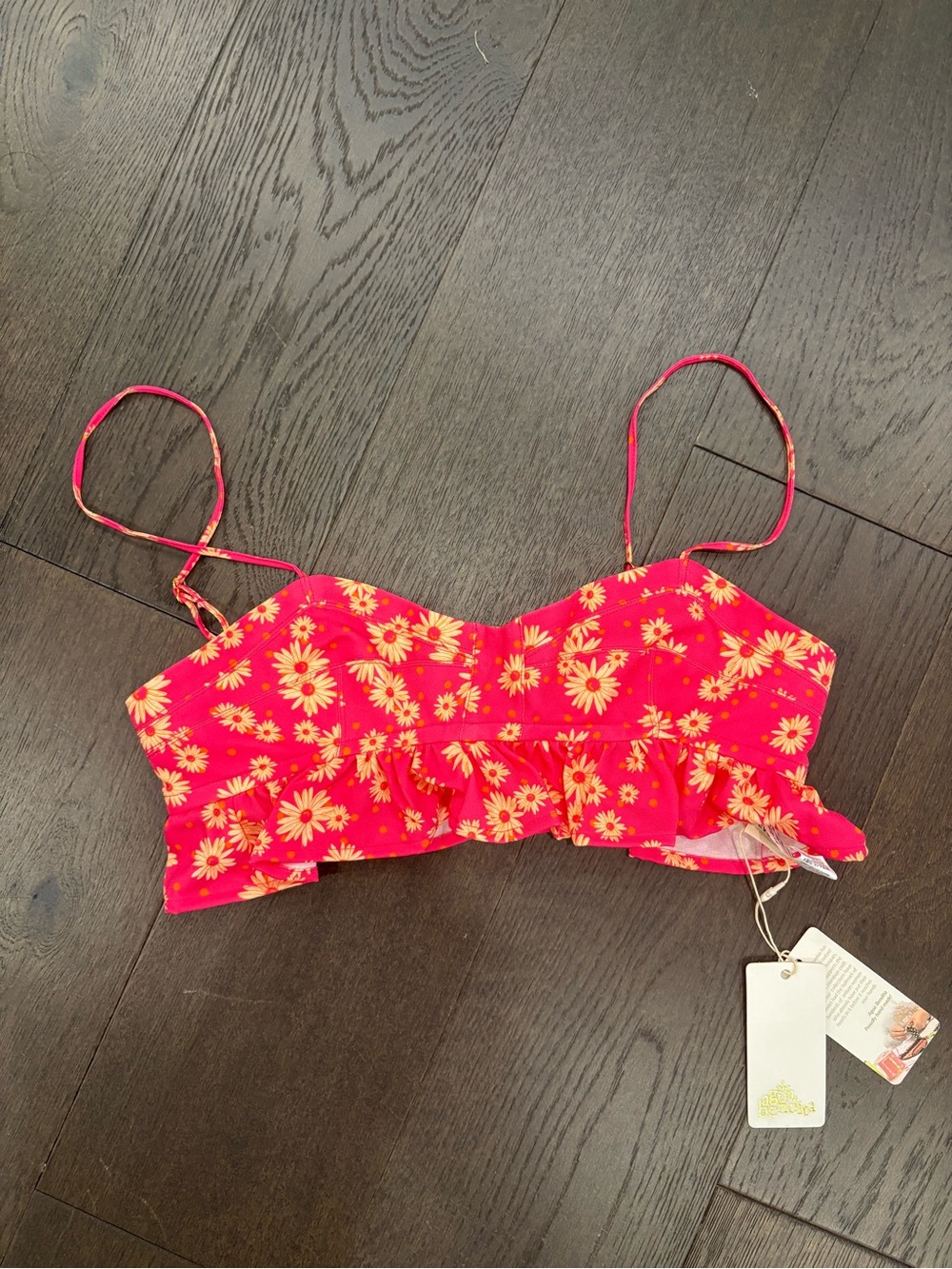 Agua Bendita Mae Crop Top
